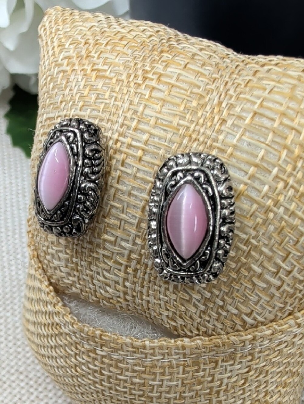 Vintage Silver Tone Pink Cat's Eye Pendant & Earring Set Demi Parure - Picture 16 of 17